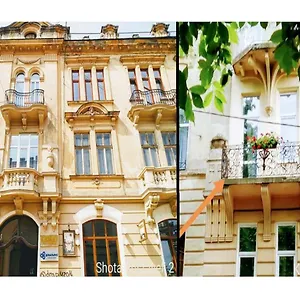 Apartment Family In Center With Balcony